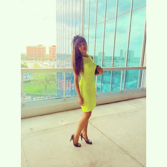 3/60 Deal JCrew Neon dress - Picture 5 of 10